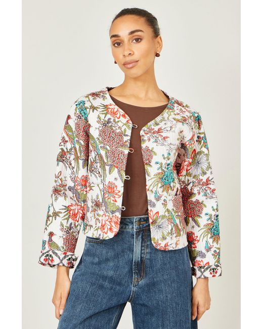 Yumi' White Peacock Print Reversible Cotton Quilted Jacket