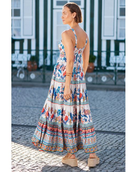 Yumi' White Boho Block Print Tiered Maxi Dress
