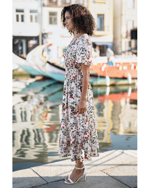 Yumi' White Botanical Print Viscose Midi Dress