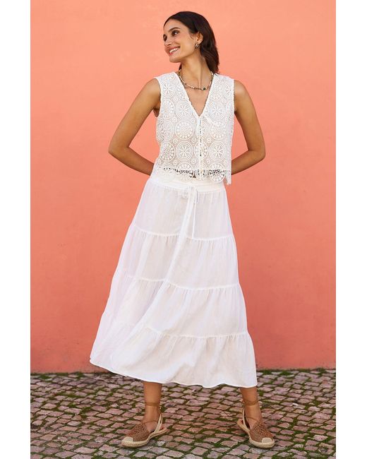 Yumi' White Crochet Lace Tie Waistcoat
