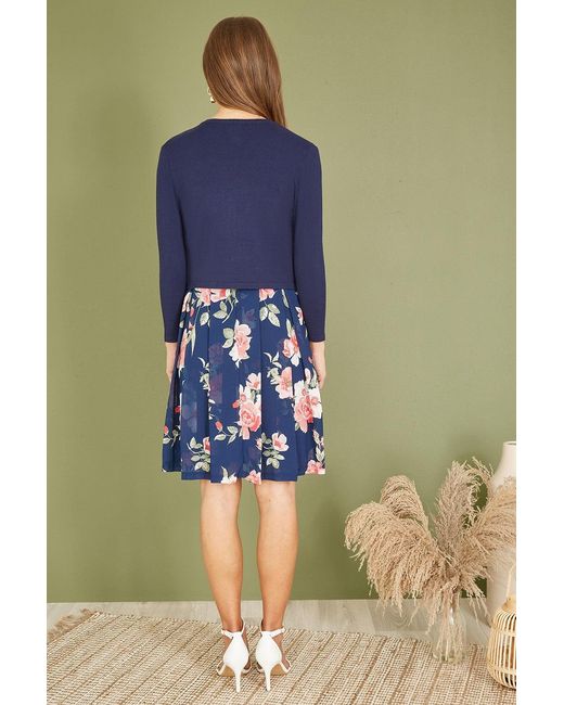 Yumi' Blue Diamante Button Cropped Cardigan