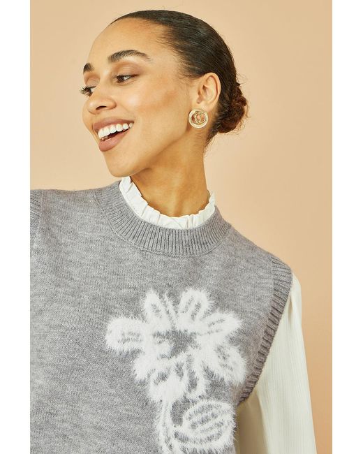 Yumi' Gray Knitted Flower Sleeveless Jumper Vest