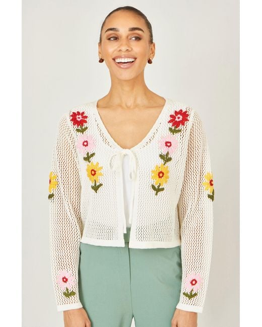 Yumi' White Crochet Embroidered Flower Bolero