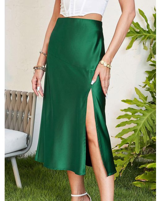 Zaful Satin Silky Thigh High Slit Midi Skirt in Green | Lyst UK