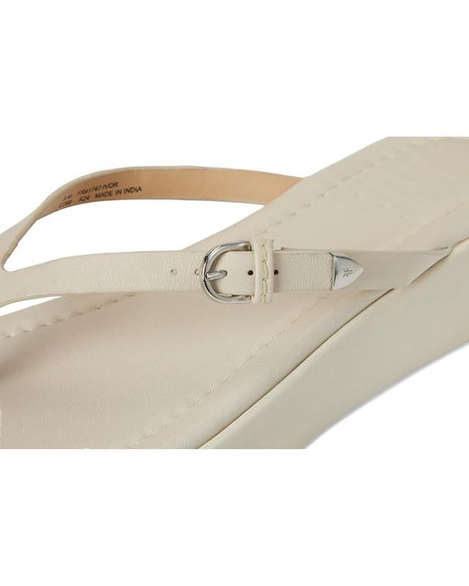 Frye White Maya Buckle Thong Sandals Wedge Shoes 10 B