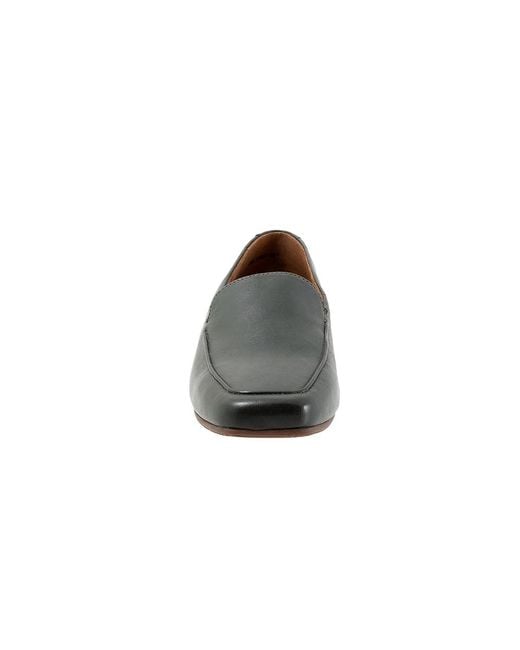 Softwalk® Black Vista Flat Shoes 7 M (B) Nubuck