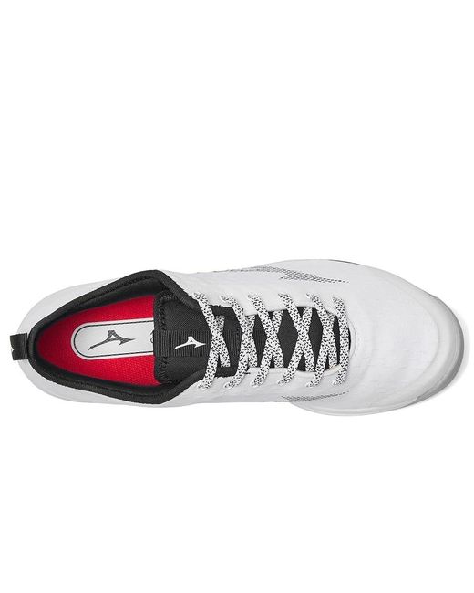 Mizuno White Dominant 4 Low Turf Shoes 12 D for men