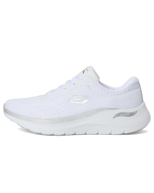 Skechers White Arch Fit 2.0-Glow The Distance Shoes 9 B