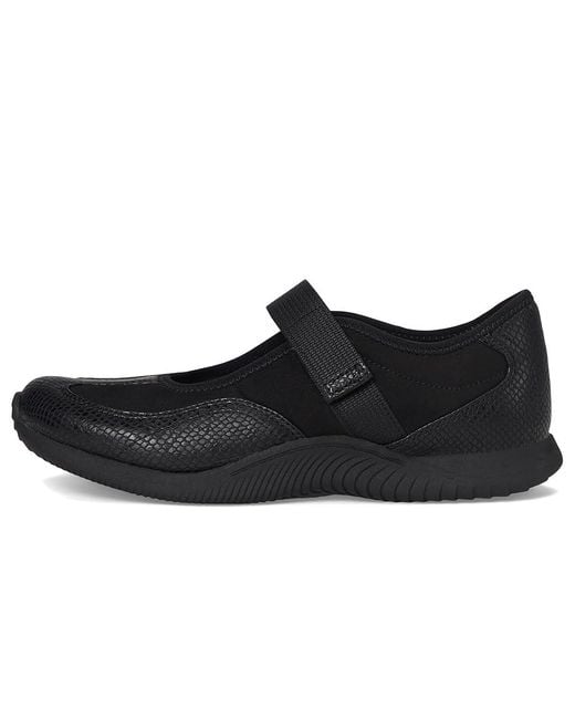 Dr. Scholls Black Goodie Mary Jane Shoes Shoes, Textile