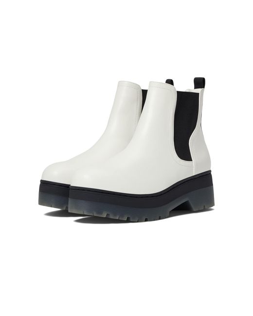 mia cayson platform boot