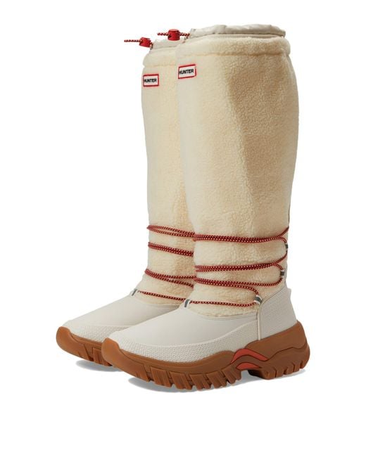 hunter original wanderer short sherpa snow boot in white