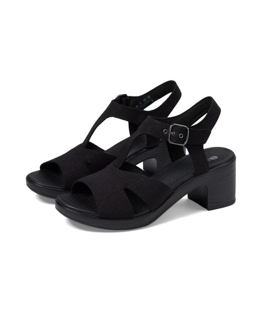 Bzees Black Everly Strappy Sandals