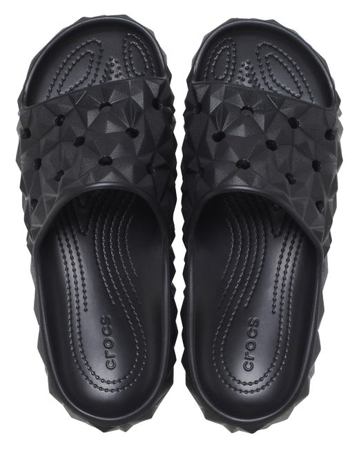 Crocs™ Classic Geometric Slide V2 in Black Lyst