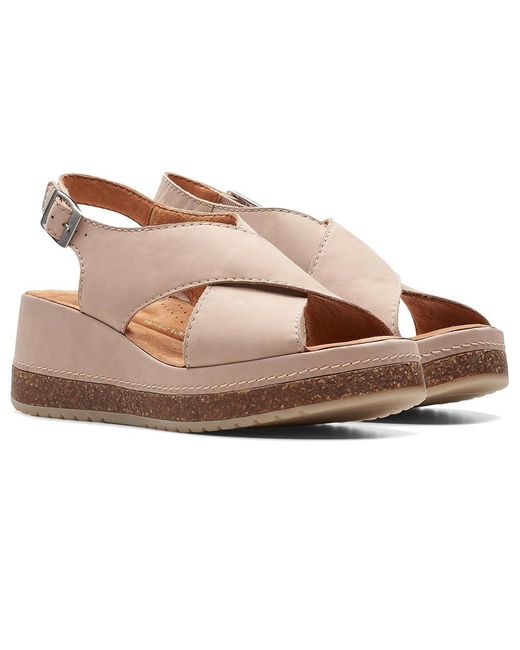 Clarks Brown Kassanda Step (Sand Nubuck) Sandals