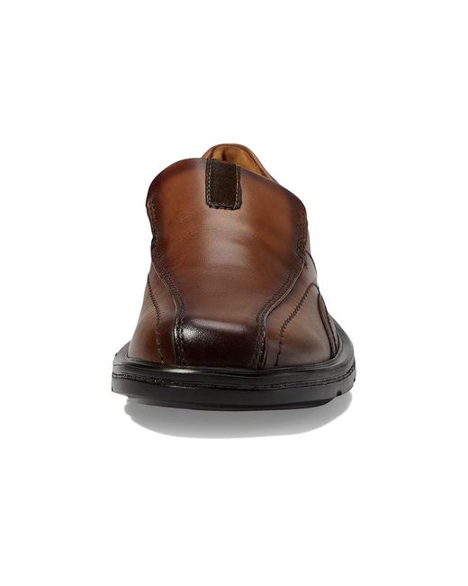 Clarks Brown Gessler Step (Dark Tan Leather) Shoes for men