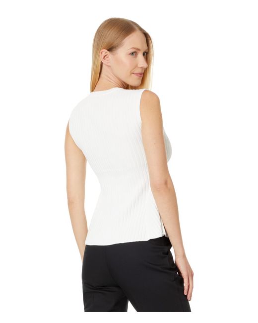 Vince Camuto White Slvless Top W Flare Bottom