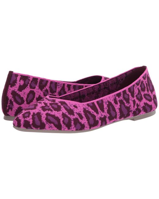 Skechers Pink Cleo - Claw-some