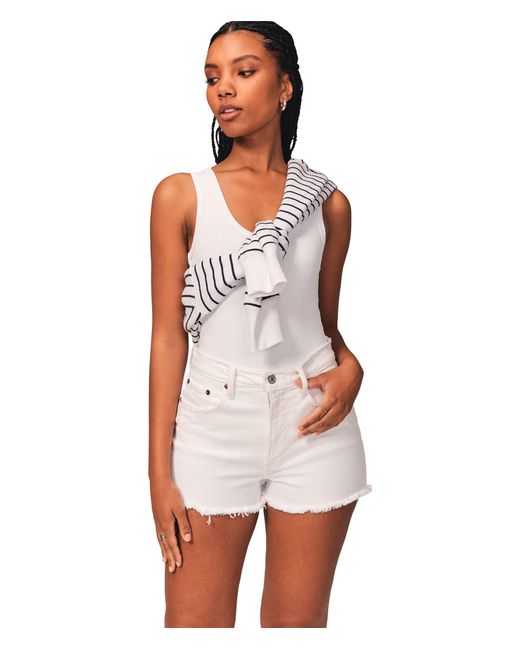 Abercrombie & Fitch Cotton Curve Love High-rise Mom Shorts in White | Lyst
