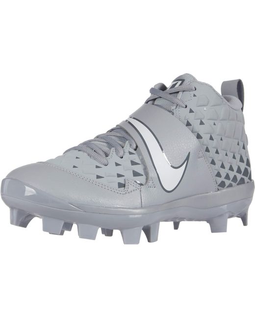 trout molded cleats