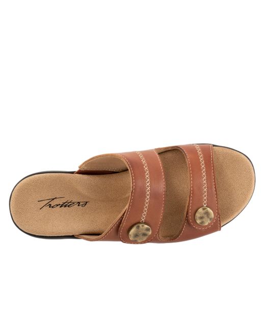 Trotters Brown Ruthie Stitch