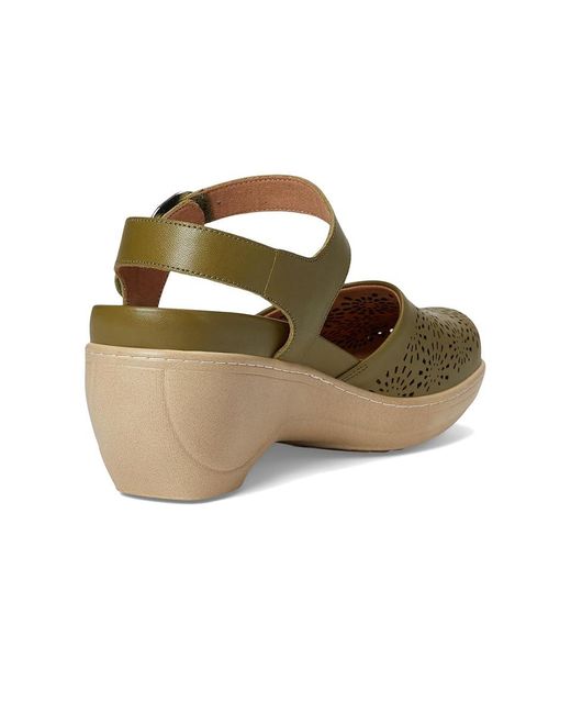 Softwalk® Green Mabelle Perf Slippers 9 M (B) Leather