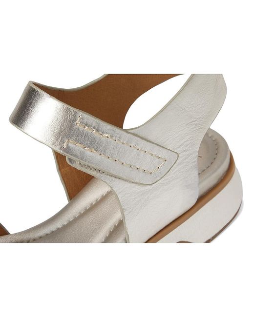 Söfft Metallic Morgan Sandals 8.5 M (B) Leather