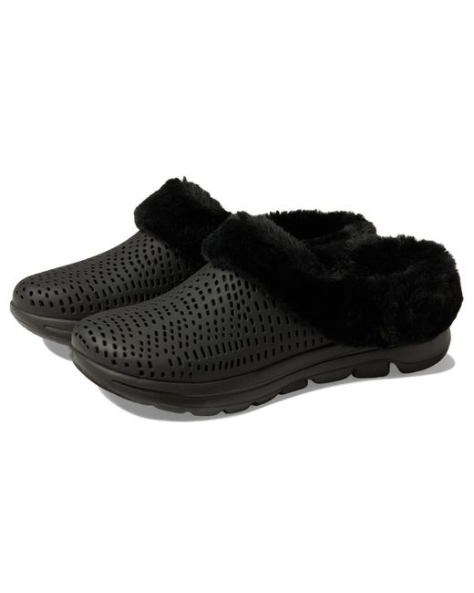 Skechers Foamies Gowalk 5 - Cozy Embrace Clog in Black | Lyst