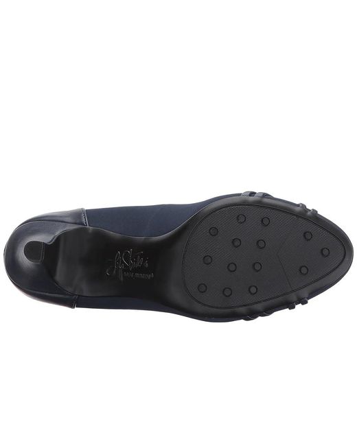 LifeStride Blue Pascal Shoes 6 W (C) Synthetic