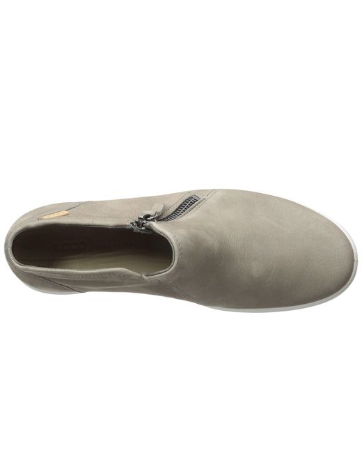 ecco women's soft 7 low zip bootie sneaker