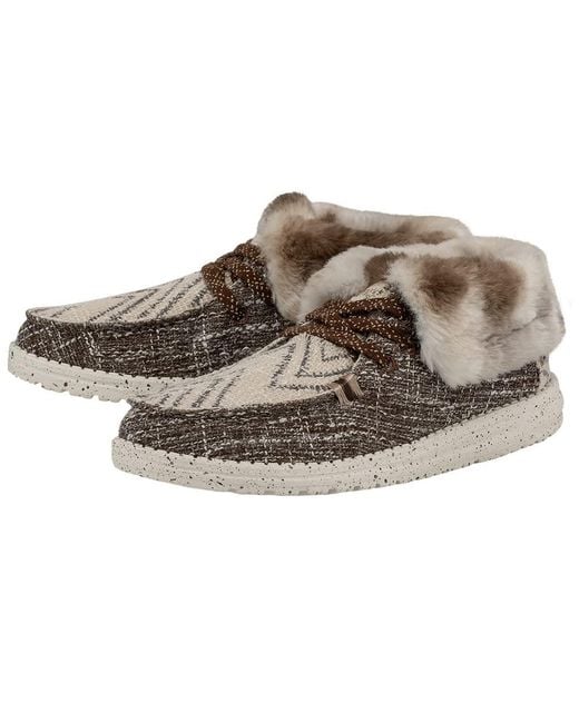 hey dude britt size 8