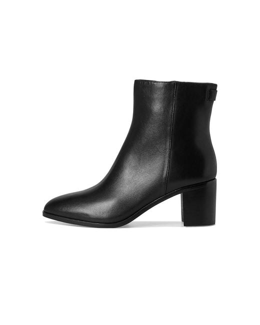 Ralph Lauren Black Cassie Burnished Leather Bootie Boots 6.5 B
