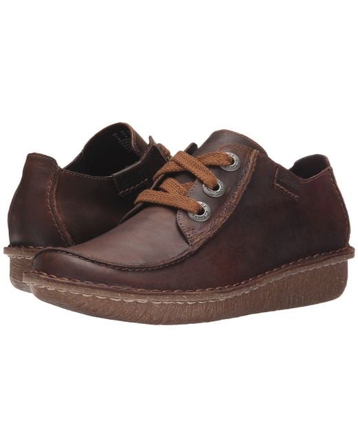 Clarks Funny Dream (brown Leather) Women's Lace Up Casual Shoes | Lyst