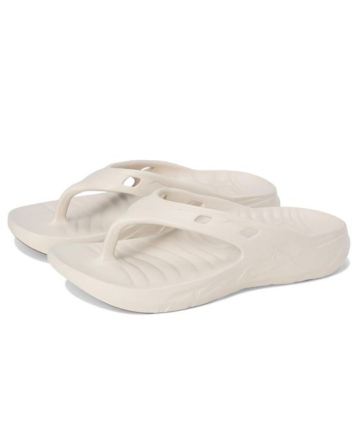 Teva White Apretrail Flip Sandals 7