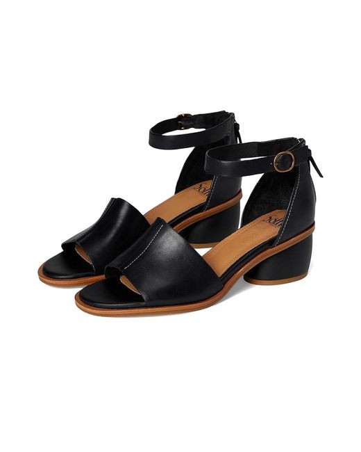Söfft Black Colby Sandals 10 M (B) Leather