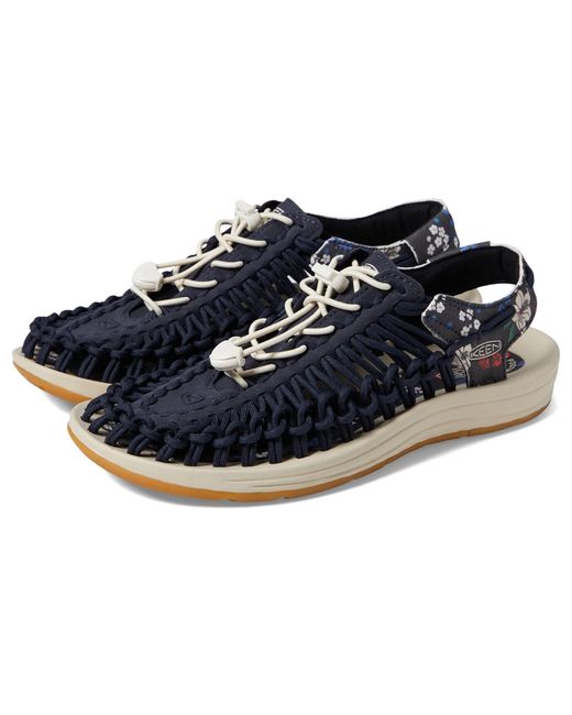 keen uneek black white