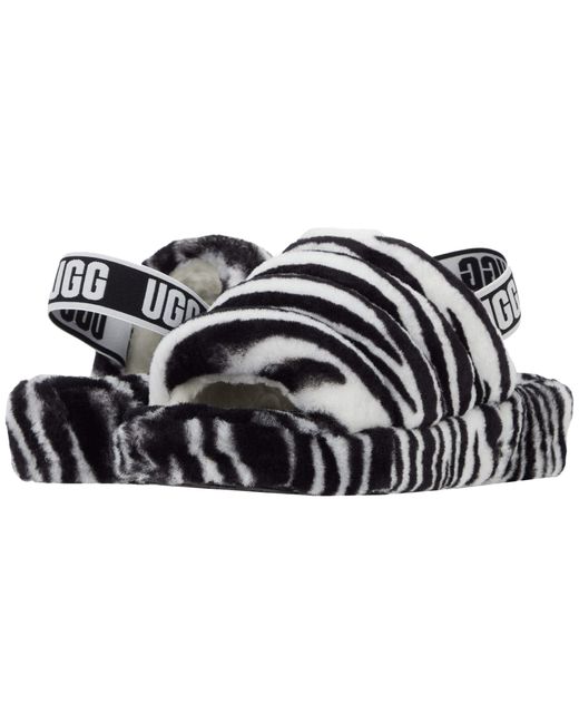 nike slides with zipper pockets