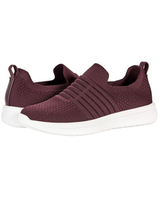 clarks ezera walk