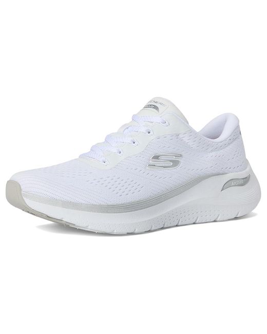 Skechers White Arch Fit 2.0-Glow The Distance Shoes 9 B