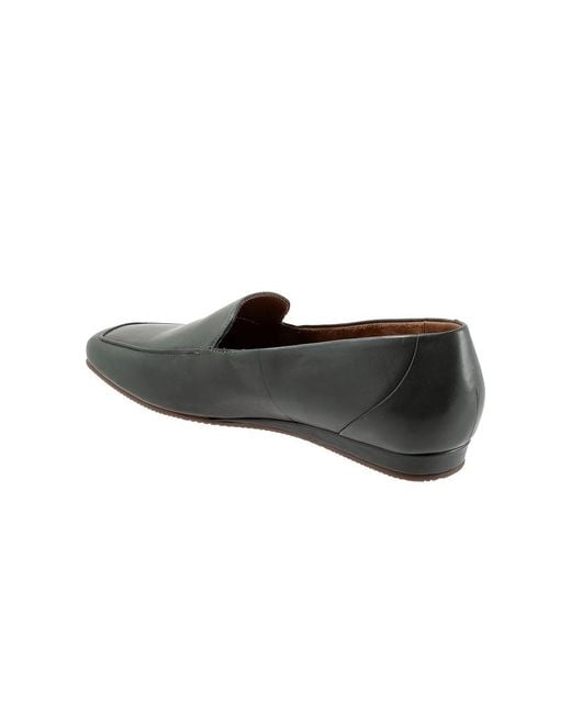 Softwalk® Black Vista Flat Shoes 7 M (B) Nubuck