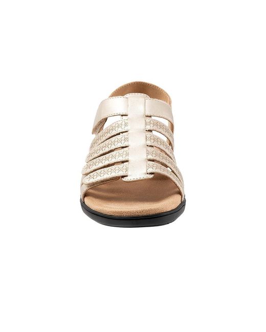 Trotters Tiki Laser ( Metallic) Sandals