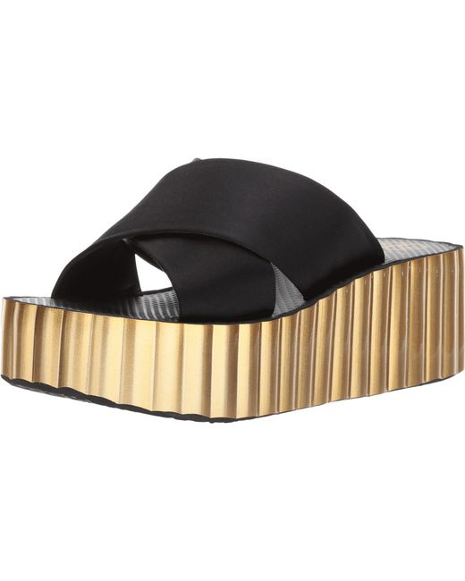 Tory burch hotsell scallop wedge