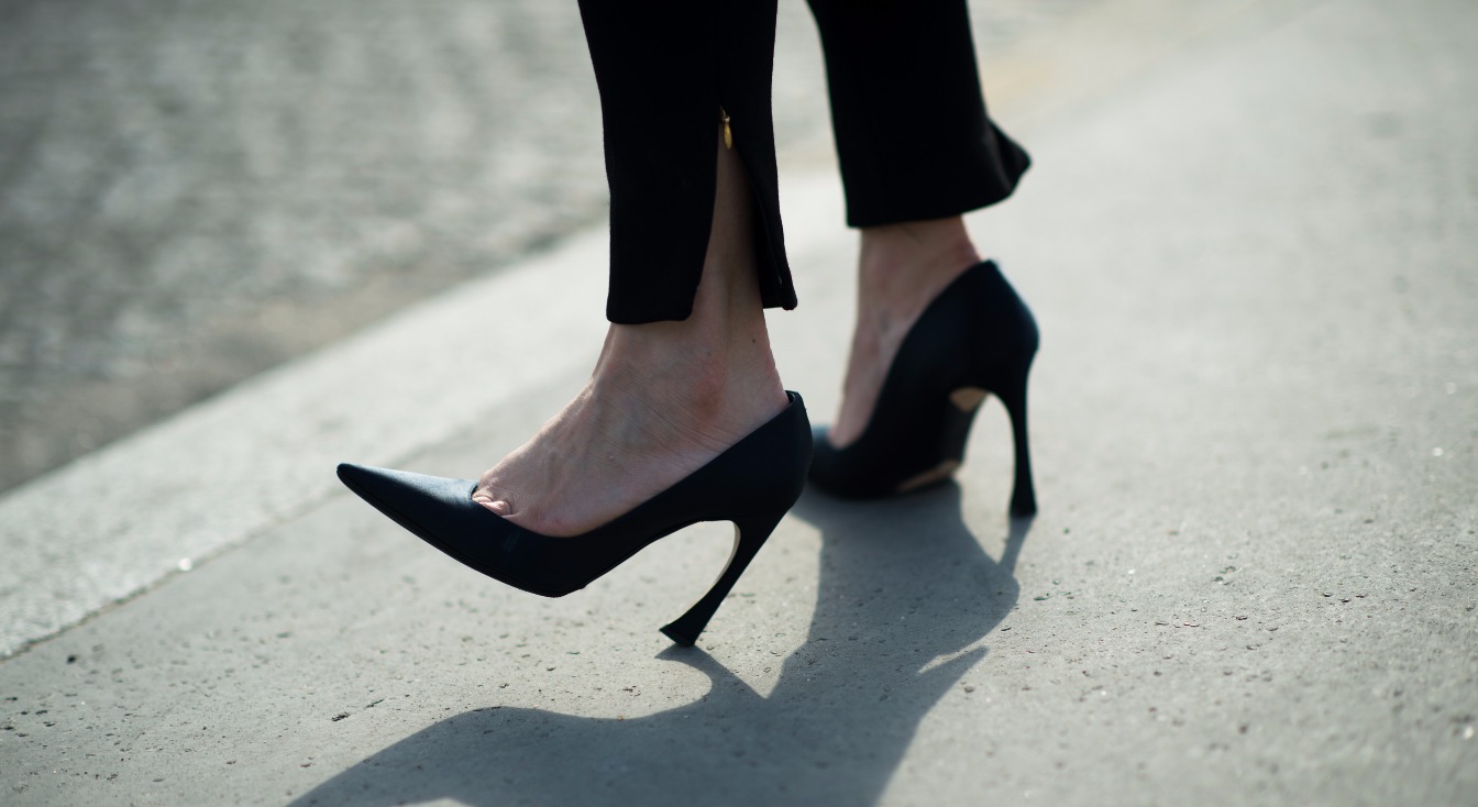 open toe heels in winter