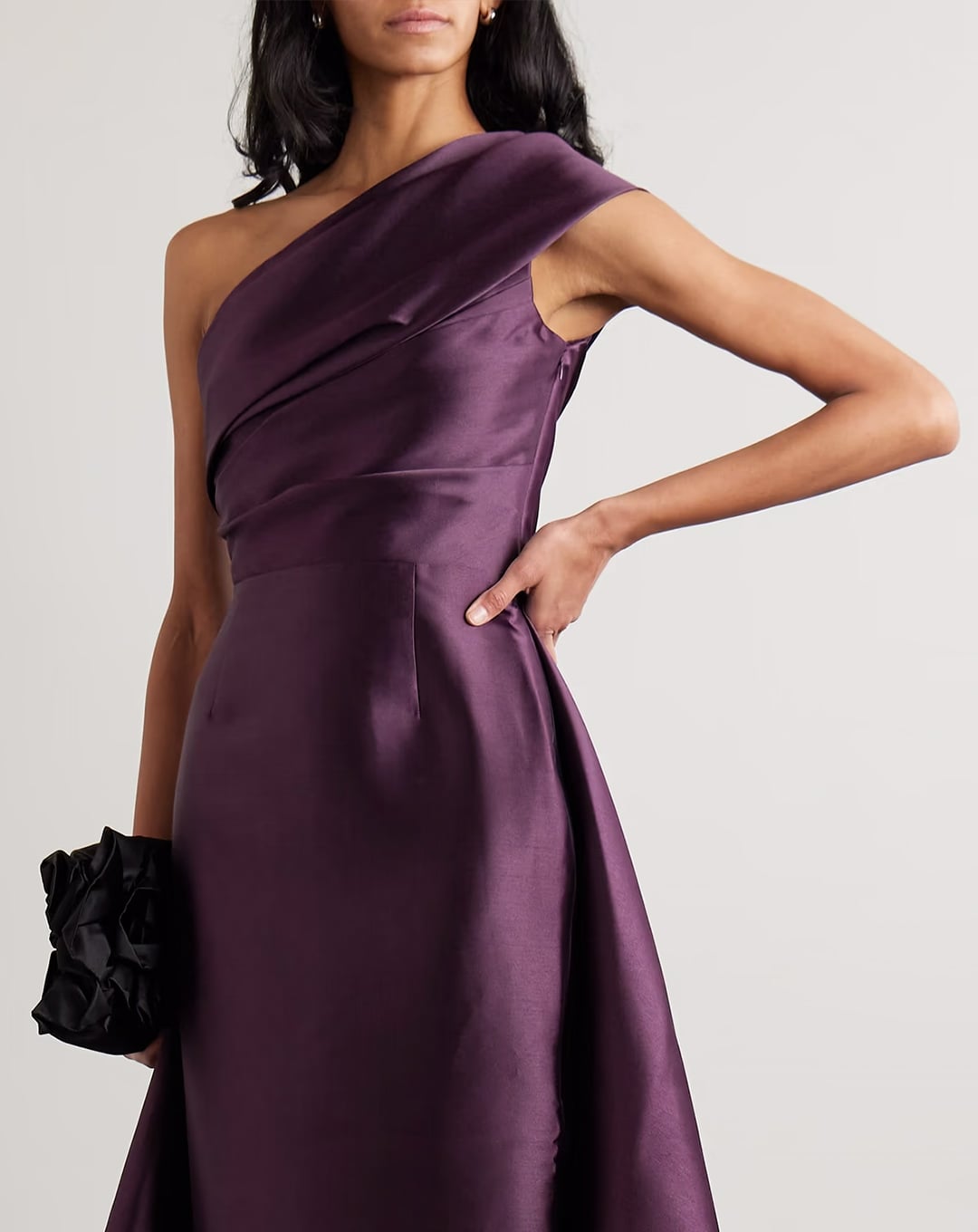 Top High-End Brands for Luxurious Wedding Guest Dresses