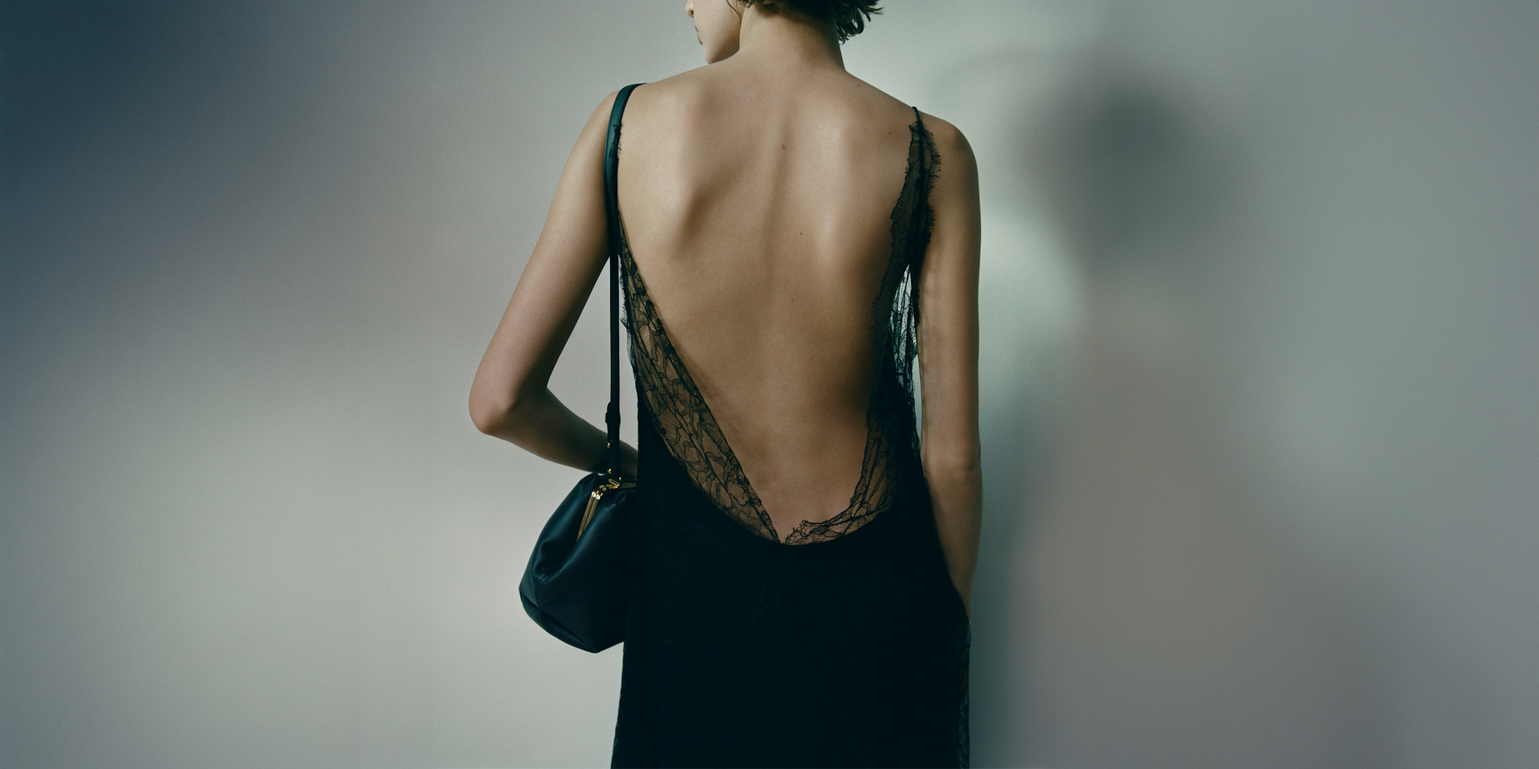 If You Like '90s Minimalism, You'll Love These Brands