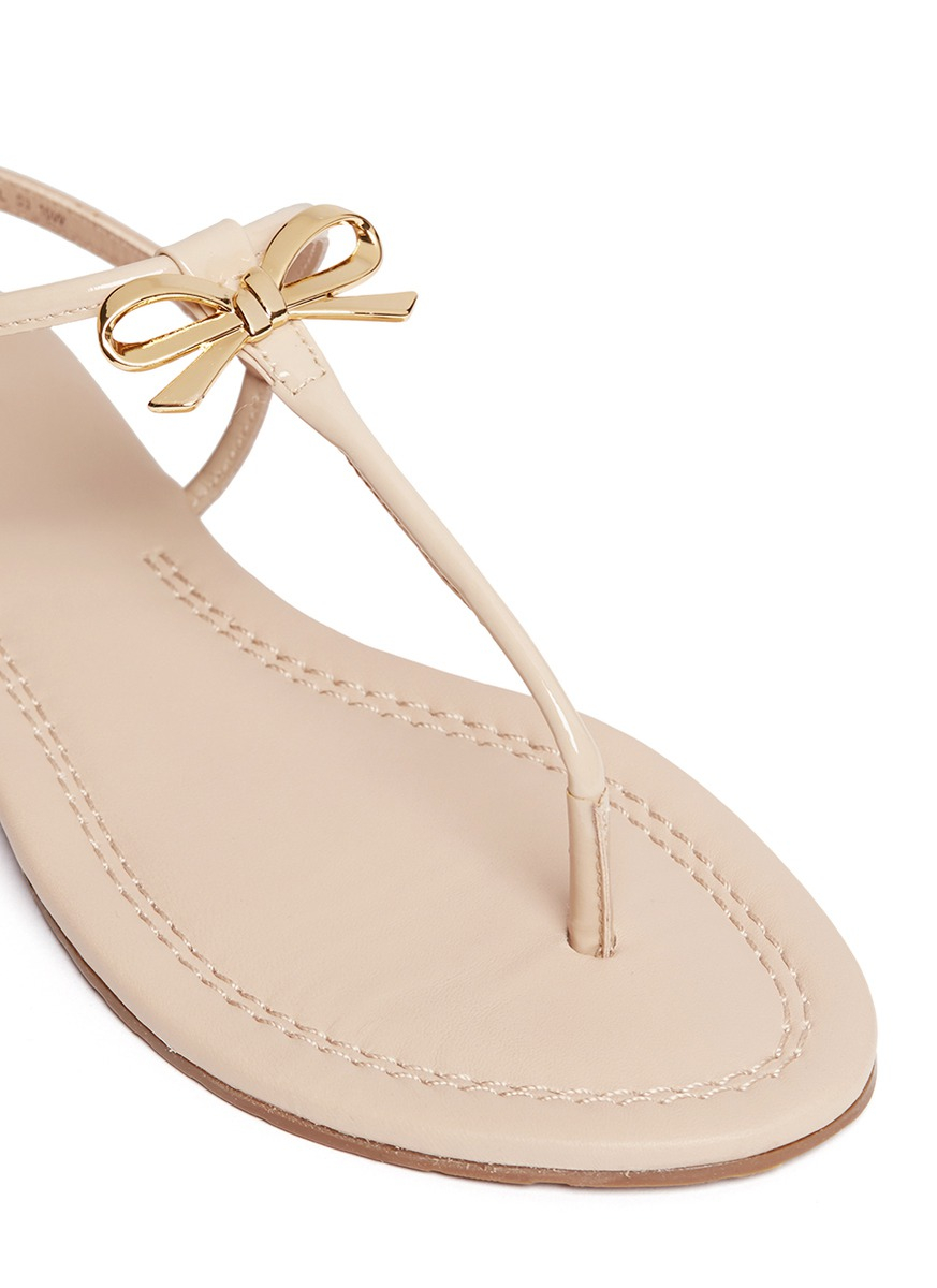 Kate Spade Tracie Bow T-strap Sandals in Natural - Lyst