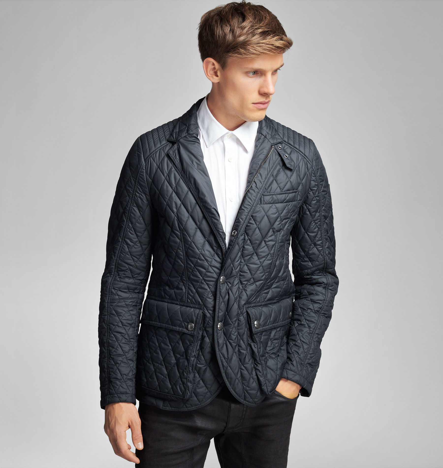 belstaff blazer Cinosural International School