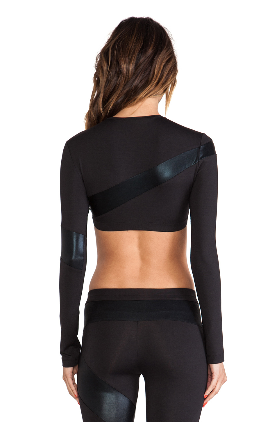 long sleeve compression crop top