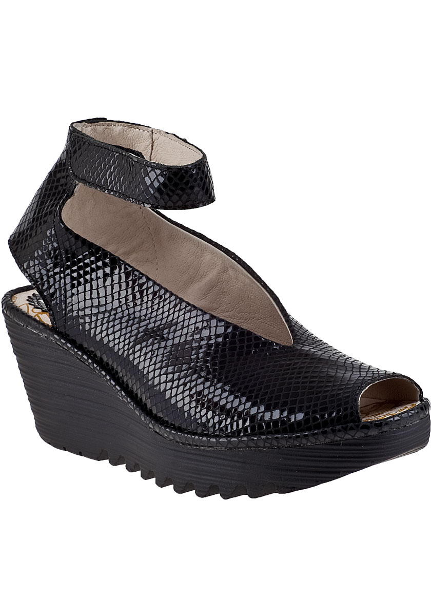 fly london black sandals