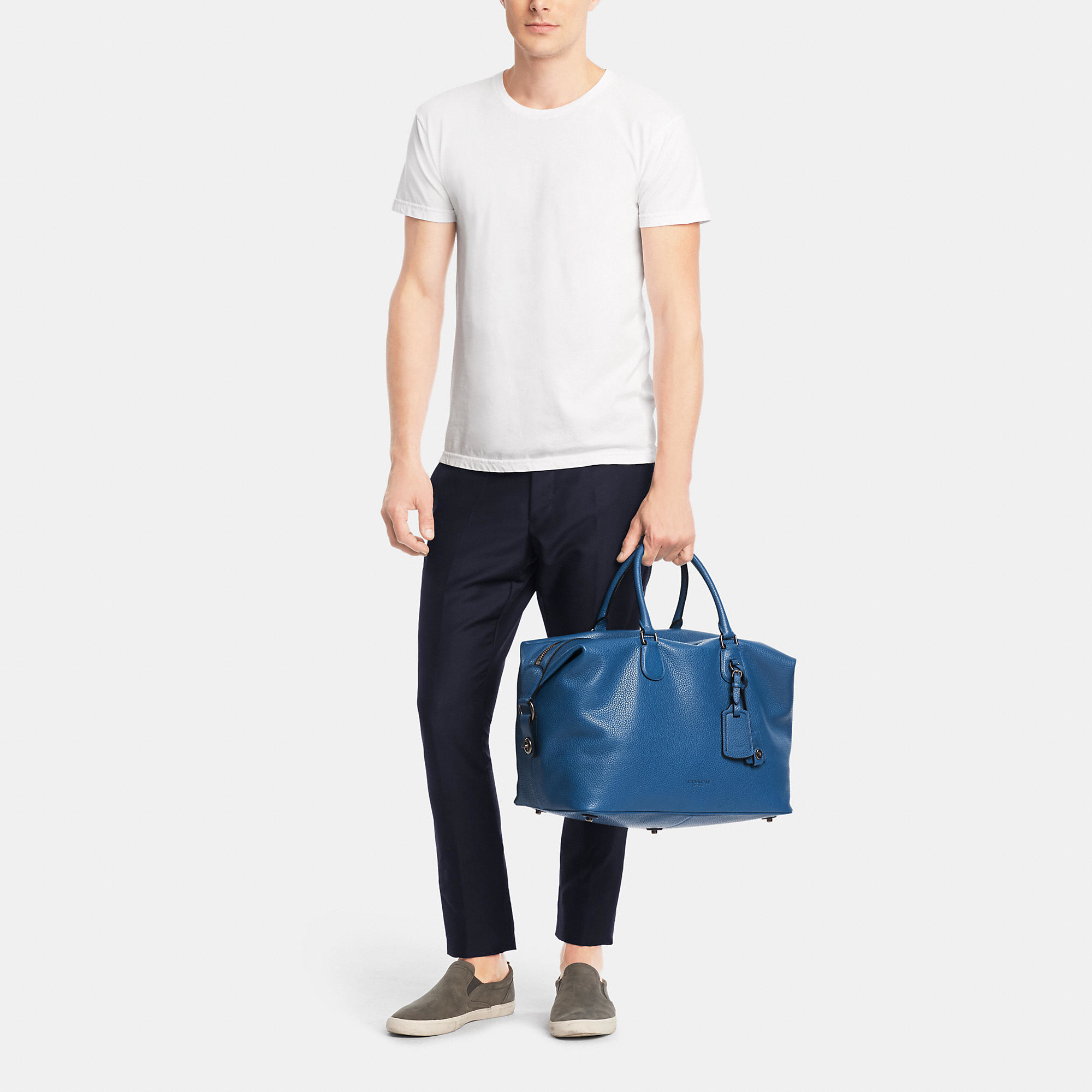 coach men's voyager bag