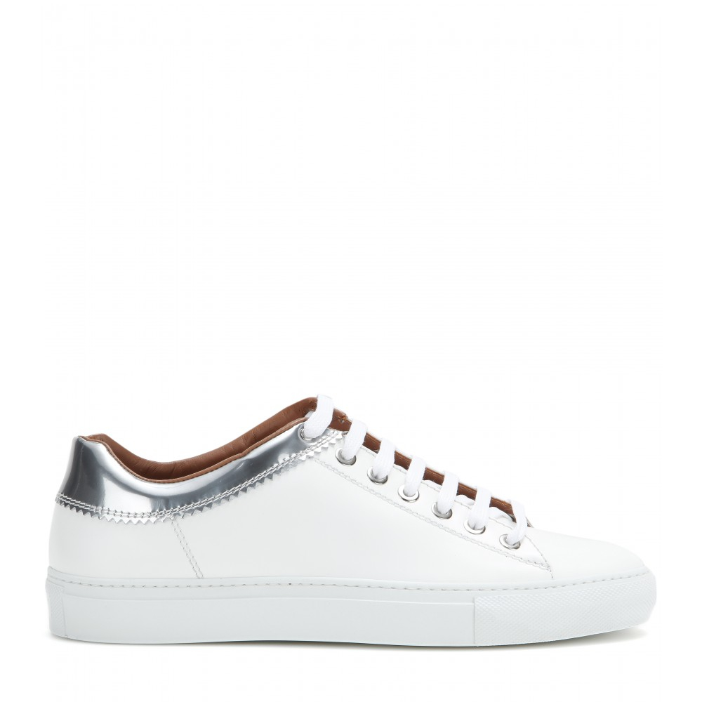 Lyst - Givenchy Low Leather Sneakers in White